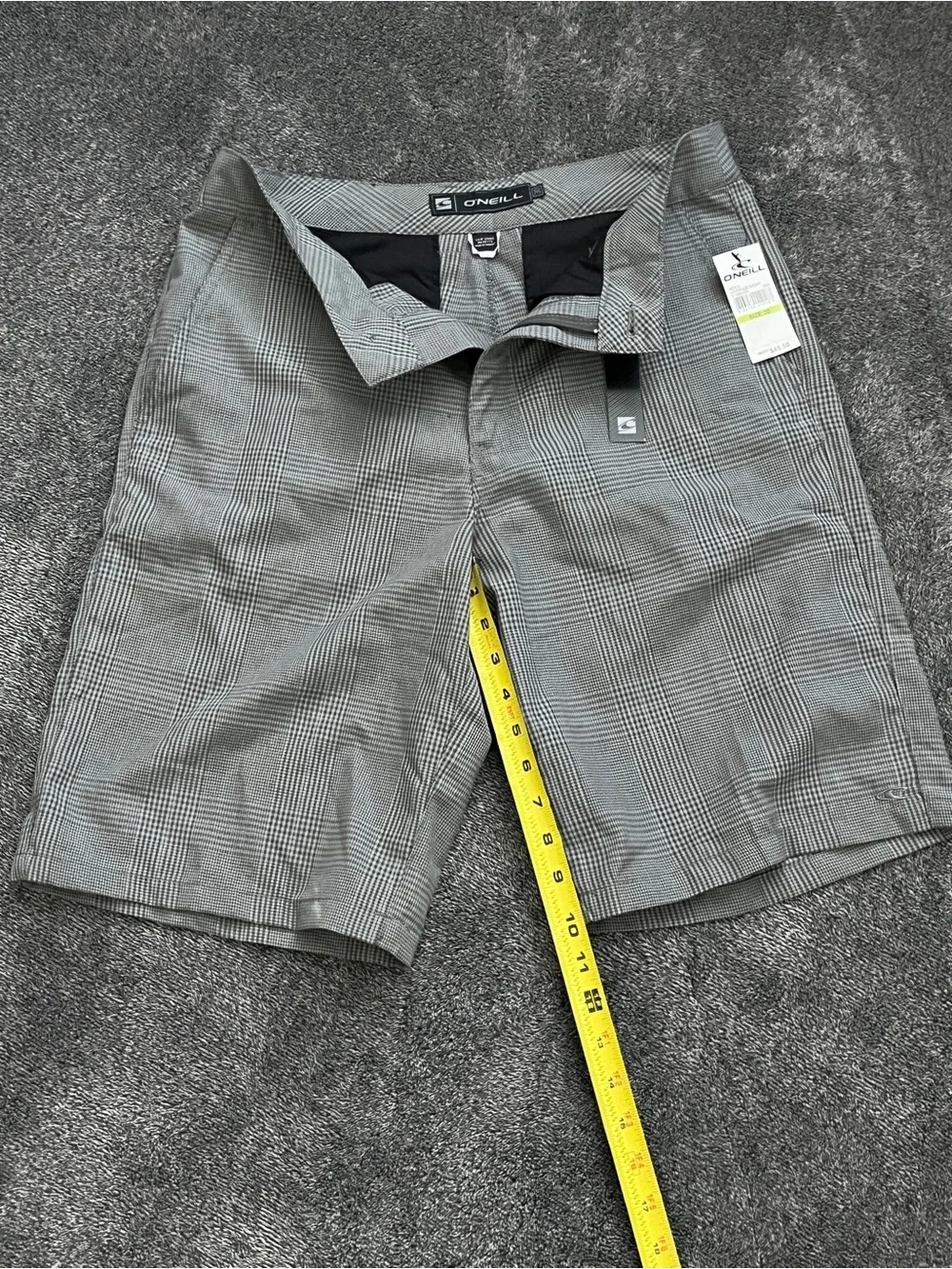 NWT O’Neill Men’s Gray Glen Plaid Leverage Shorts Size 30